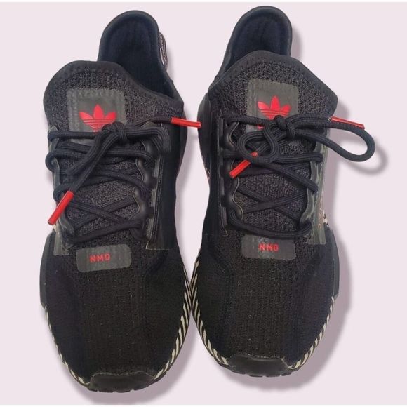 Adidas NMD_R1 V2 SHOES 4 1/2 Black-Red-White Very Good Condition Art FY2107 - Picture 3 of 8